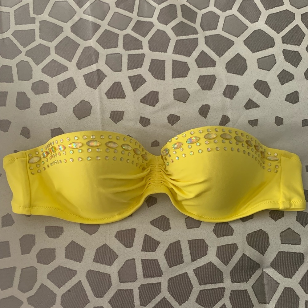 VS swimsuit top